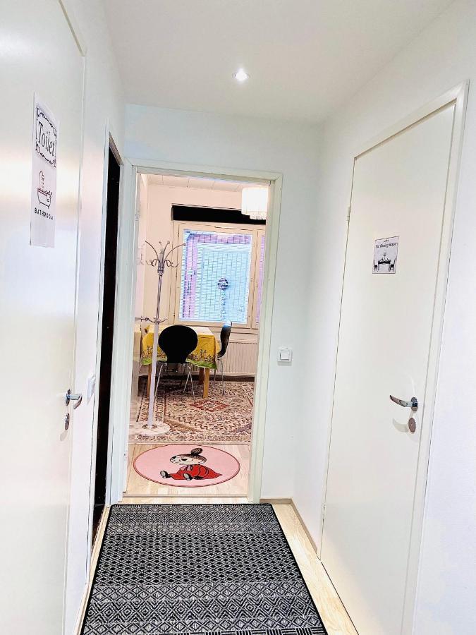 Two Bedrooms,Dining Area And Bathroom With Private Entrance ก็อตกา ภายนอก รูปภาพ